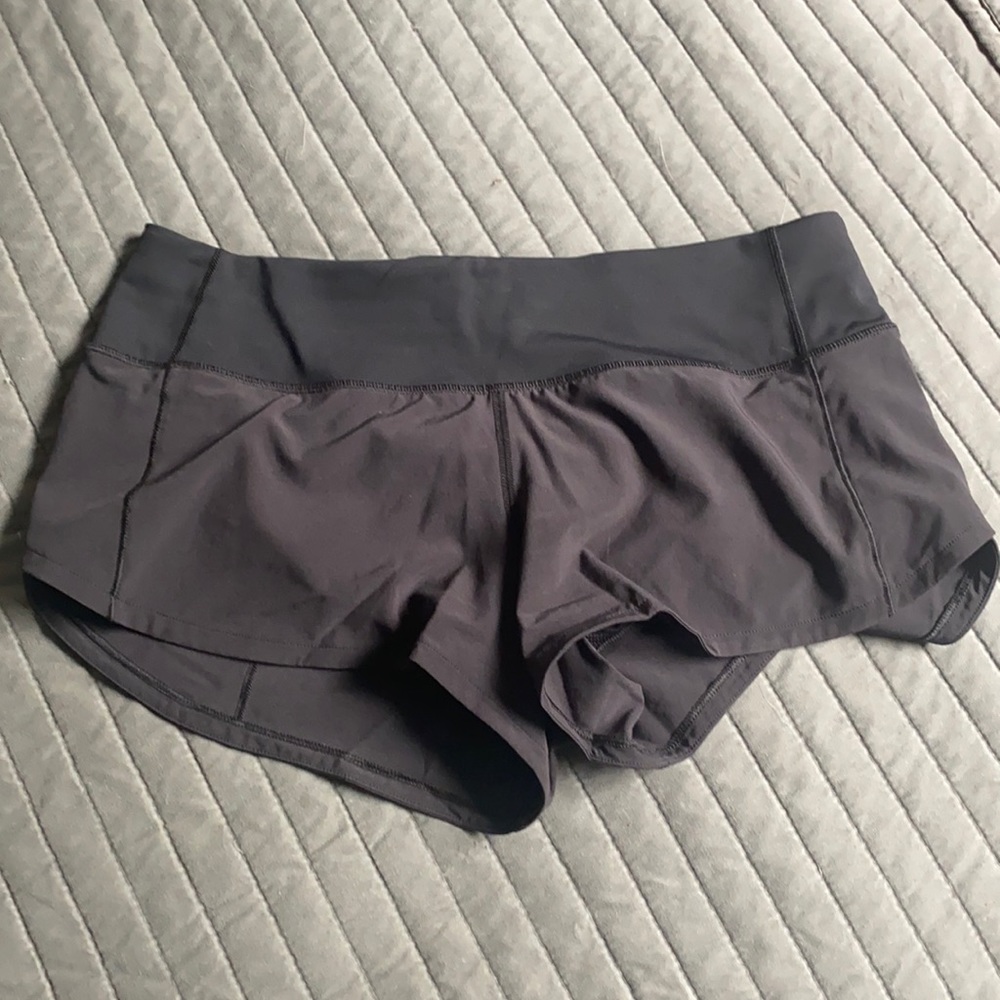 Lululemon speed shorts 2.5 inch